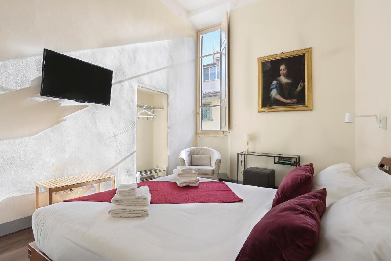 Apt. Melograno - Pauline Suites, Palazzo Borghese Firenze Bagian luar foto
