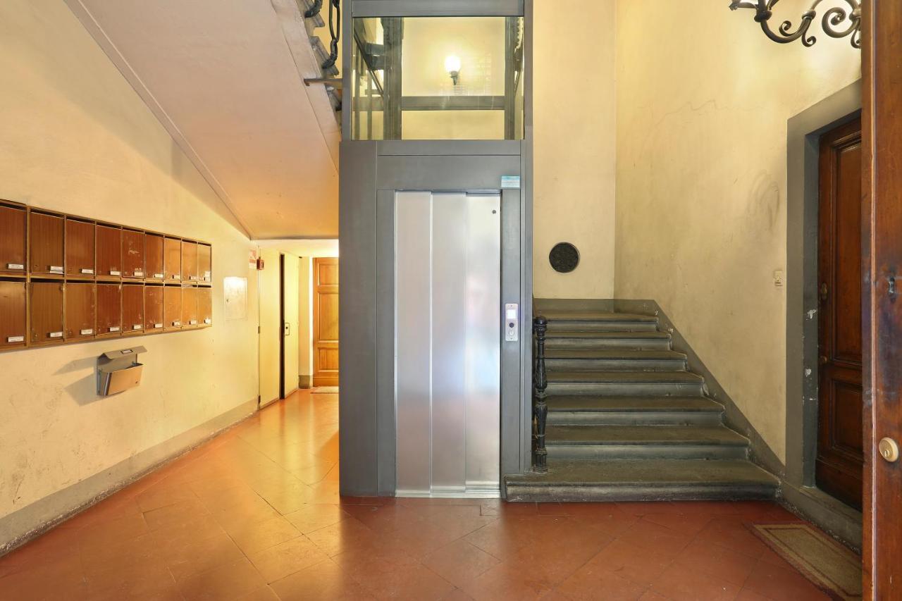 Apt. Melograno - Pauline Suites, Palazzo Borghese Firenze Bagian luar foto